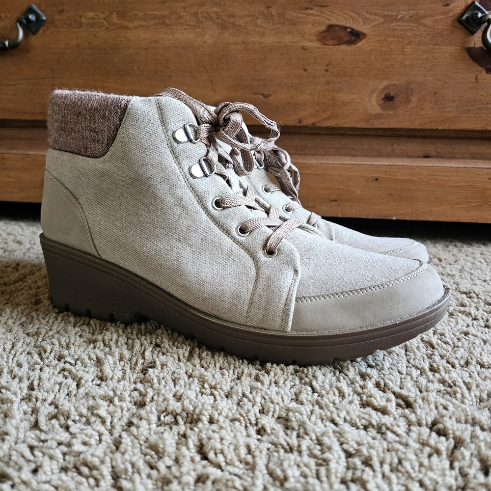 BZees Brooklyn Booties Washable Ankle Boots Sz 12